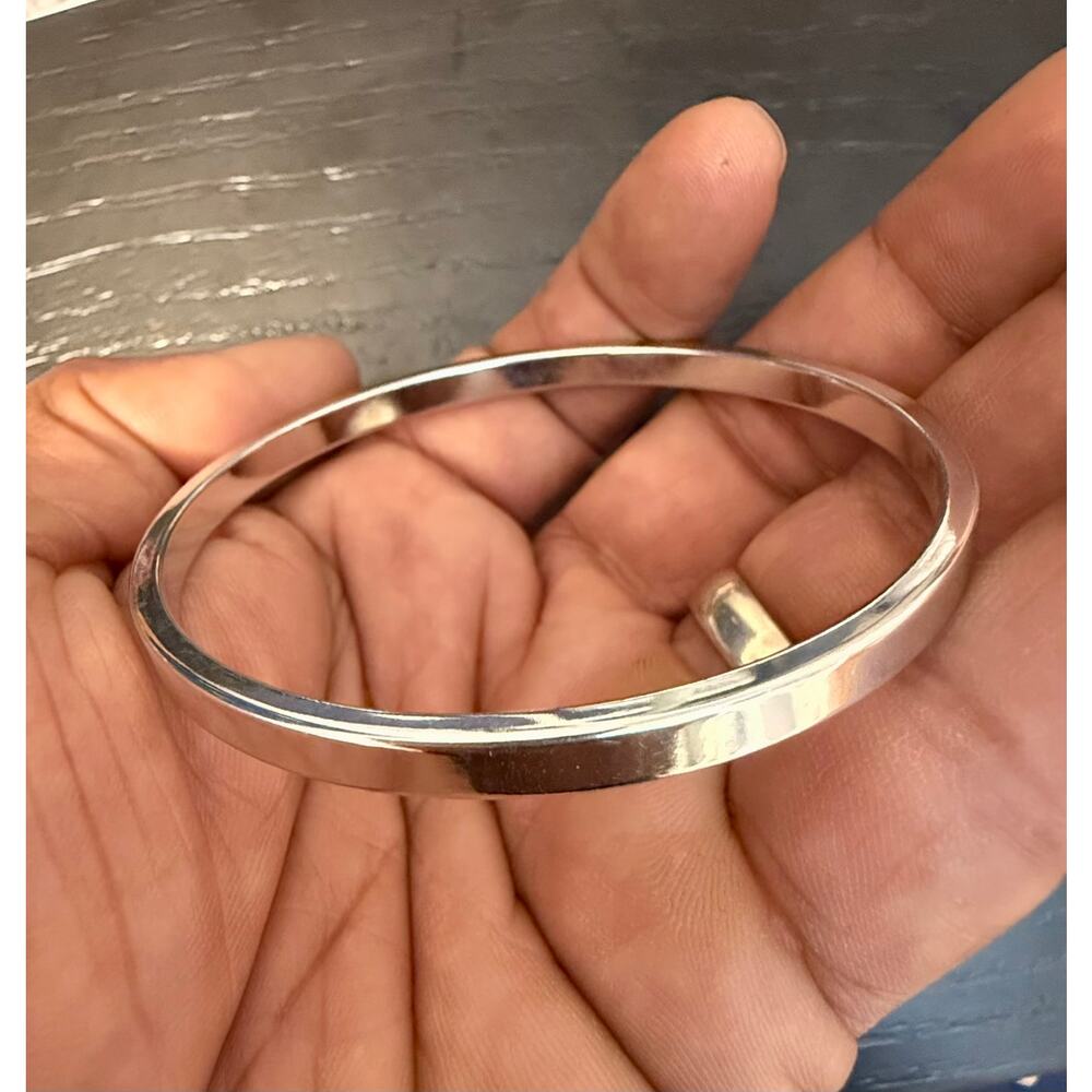 Vintage Signed Monet Silver Tone Geometric Etched Bangle Bracelet Size 7.75”